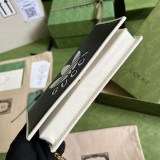 入手困難アディダス×グッチ 偽物 チェーン付き ウォレット ショルダーバッグ