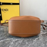 フェンディ スーパーコピー ハンドバッグ ミニバッグ fet13167