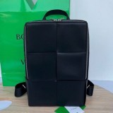 大人気!!新色ボッテガ ヴェネタ ザ・アルコ バックパック イントレチャート 偽物 boa40539