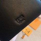 《大人気》フェンディ2つ折り財布 3Dバッグバグズアイ 偽物 fej01755