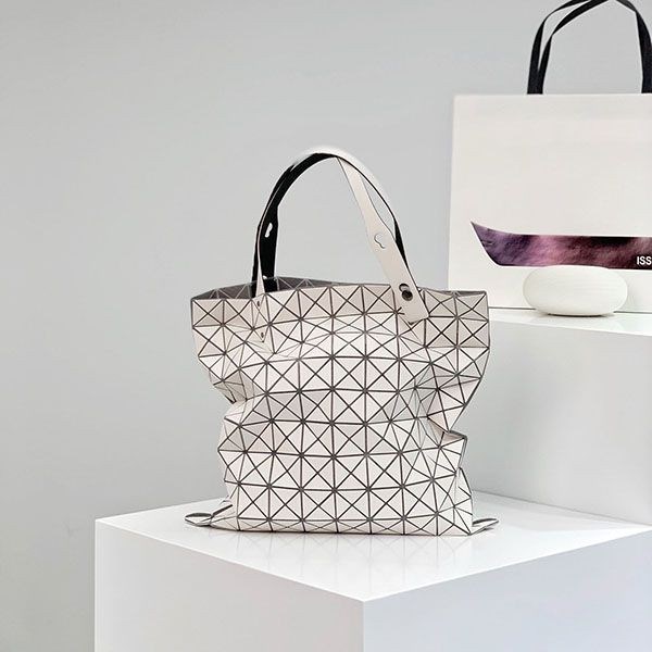 すぐ届 BAOBAO ISSEY MIYAKE コピークロスボディバック bac26241