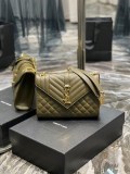 人気急上昇サンローラン ショルダーバッグ 偽物★YSLエンベロープ チェーンバッグ ミディアム 487206BOW911000