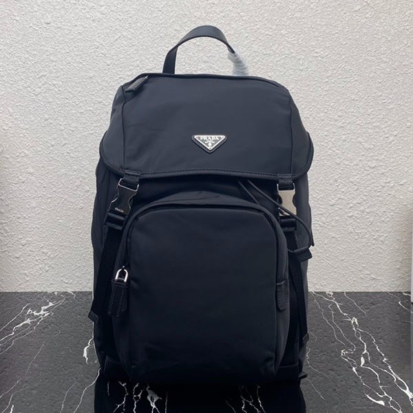《大人気》プラダ アディダス 偽物 Re-Nylon バックパック puu71574