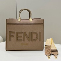 お洒落に♪フェンディ サンシャイン ミディアム トートバッグ 偽物 ロゴ レザー feg63520