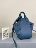 21-22AWロエベ ハンモック コピー ドローストリング ショルダーバッグ lox63247