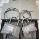 最安値挑戦バレンシアガ クロコダイル型押し*HOURGLASS コピー ハンドルバッグ bah52828