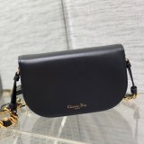 注目★ディオール CD シグネチャー バッグ 偽物 M900
