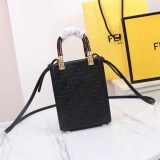 フェンディ Sunshine Shopper FF柄 レザーミニバッグ コピー fet50094