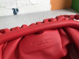21-22AWボッテガヴェネタ 偽物 ミニ ザポーチ レザー製ミニクラッチバッグ boa09134