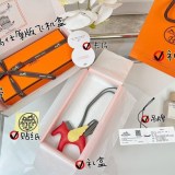大人気!!新色【エルメス】 ペガサス ロデオ PM 偽物 バッグチャーム erb04044