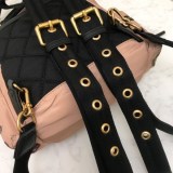 秋冬新作★バーバリー リュック 偽物★ The Rucksack ナイロンバックパック Bah94961