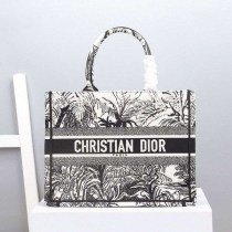日本未入荷ディオール ブックトート コピー ディオール ハイビスカス エンブロイダリー 2サイズ dei92365