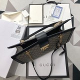 グッチ★パドロック GG ミディアム ショルダーバッグ コピー 479197 KHNKG 9769