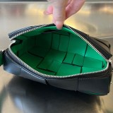 ボッテガヴェネタ カセット カメラバッグ 偽物 boq36596