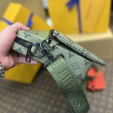 【マルチに使える】ルイヴィトン　トリオ・メッセンジャー vue58737