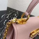 人気 新作限定 プラダ ショルダーバッグ 偽物 puw97379