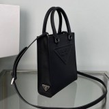《大人気》プラダ スモールロゴ ショルダーバッグ スーパーコピー 1BA331VOOOASKF0009