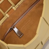定番ボッテガヴェネタ カセット コピー クロスボディバッグ box14300
