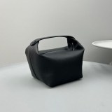 累積売上総額第１位！ザ ロウ トートバッグ コピー zas23773