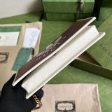 超希少！アディダス×グッチ 偽物 チェーン付き ウォレット ショルダーバッグ 621892 UZ3BG8847
