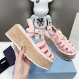 完売必至プラダ ラバー ウェッジ プラットフォーム サンダル コピー puj11548
