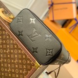 【即発】ルイヴィトン トートバッグ 偽物 ネヴァーフル MM アニマル レオパード M45856