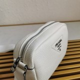 希少 プラダ*レザー ショルダーバック コピーミニポーチ付き pum45491