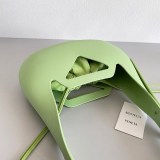ボッテガヴェネタ☆パンチ ショルダーバッグ 偽物 ラバー ナイロン 人気 bom34001