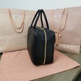 ミュウミュウ レザー トップハンドルバッグ 偽物 myc88970