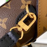 【モノグラムが可愛い！】ルイヴィトン☆カメラボックス バッグ 偽物 M82465