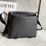 定番​ロエベ ミリタリー メッセンジャーバッグ 偽物 lov25204