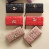 グッチ GGマーモント パール装飾 ラウンドジップコピー 長財布