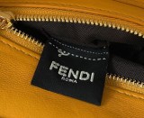 【日本未発売】フェンディ ピーカブー コピー ミニ レザー バッグ fef85473