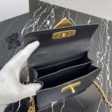 定番 新作限定 プラダ ショルダーバッグ 偽物 pux23331