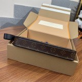 ルイヴィトン クラッチバッグ コピー ハンドバッグ モノグラム M80560