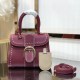 ★日本!!人気！デルボー ブリヨン Ivoryステッチ コピー ミディアムハンドバッグ Den39829