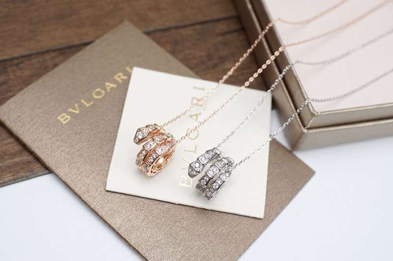 超希少！超限定♪ブルガリ ビーゼロワン ネックレス 偽物 セルペンティ ヴァイパー Buv21694