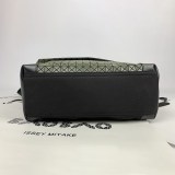 追跡付き 安いバオバオイッセイミヤケ ショルダーバッグ コピー bam91761