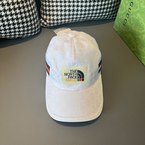 新色登場☆  グッチ キャップ 偽物