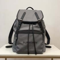 ☆超人気☆ バーバリー メンズ バックパック 偽物