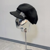 新色登場☆ バーバリー  八角帽  偽物