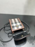 定番人気！ バーバリー メンズ 携帯電話バッグ スーパーコピー