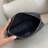 おすすめ ルイヴィトン メンズ ショルダーバッグ 偽物
