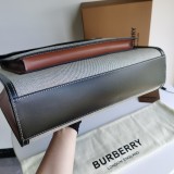 【大特価】 バーバリー メンズ ショルダーバッグ 偽物