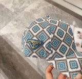 新色登場☆ プラダ キャップ 偽物