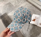 新色登場☆ プラダ キャップ 偽物