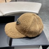 目を惹くカラー プラダ  キャップ コピー