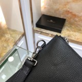 売上総額１位！ バーバリー メンズ クラッチバッグ 偽物