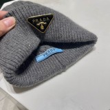 即発送！プラダ ニット帽  コピー