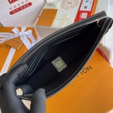 ☆超人気☆  ルイヴィトン メンズ クラッチバッグ スーパーコピーM30547